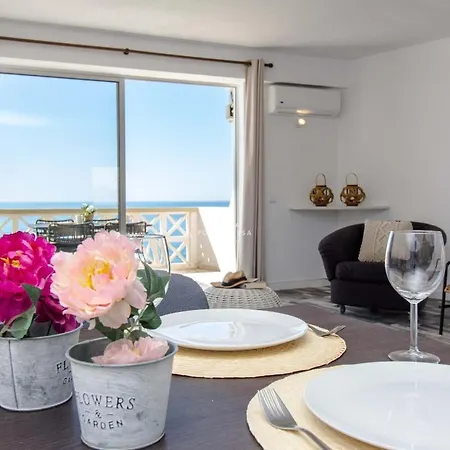 Apartament Aveiros Ocean View - By Dalma Portuguesa *