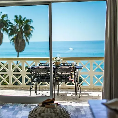 Daire Aveiros Ocean View - By Dalma Portuguesa *